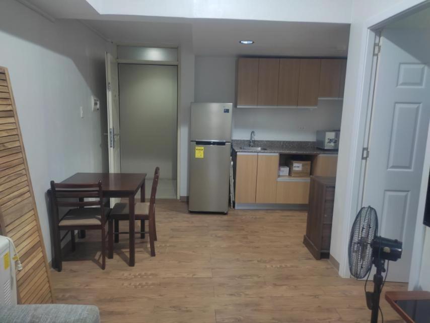 Mactan Airport Cebu Accommodation Lapu-Lapu City Exterior photo